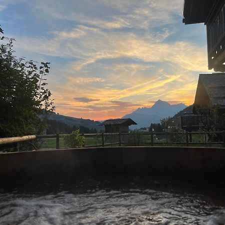 Le Chalet Du Cret - 8 Pers, Tout Confort Avec Jacuzzi Notre-Dame-de-Bellecombe Kültér fotó
