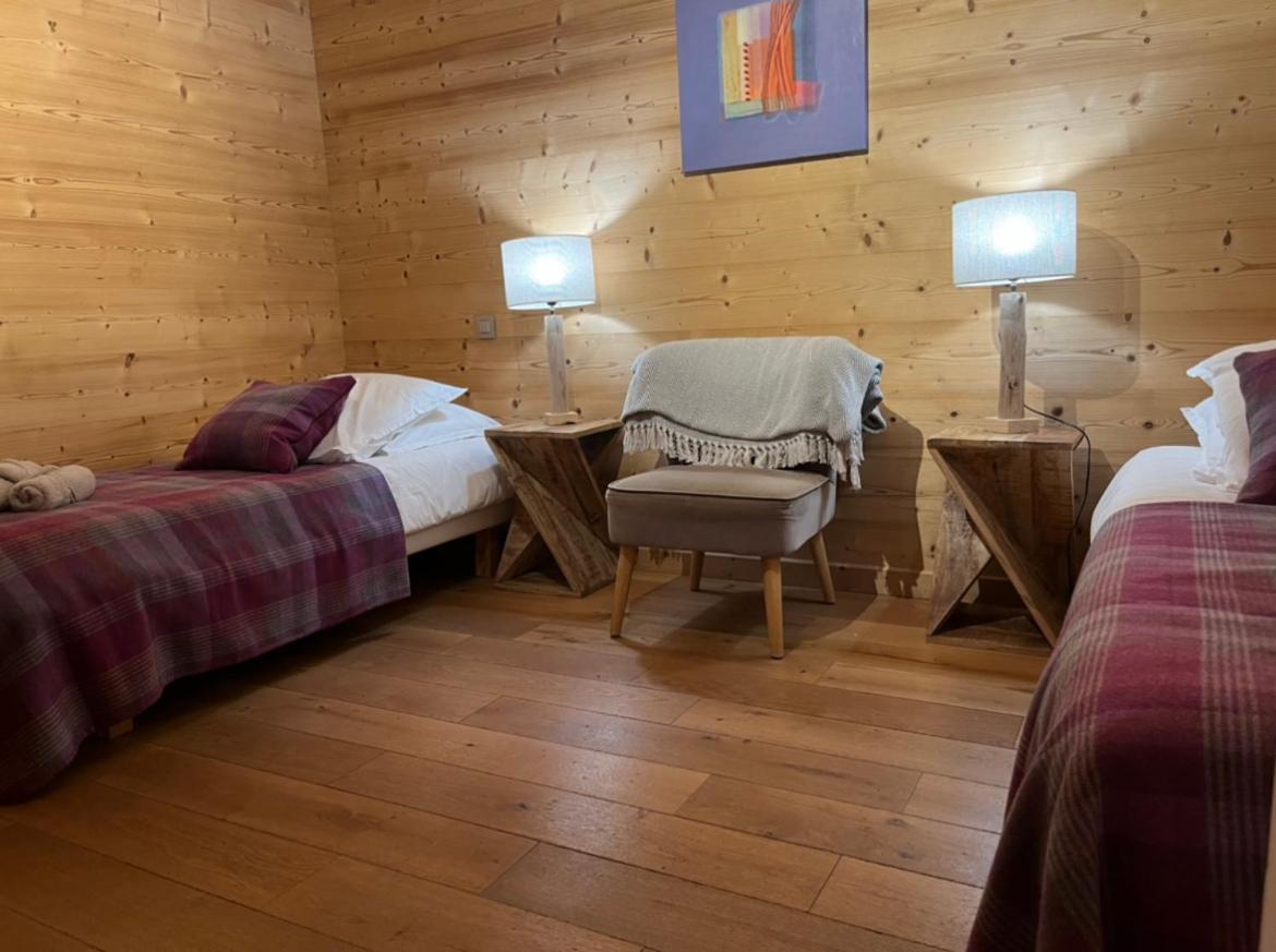 Le Chalet Du Cret - 8 Pers, Tout Confort Avec Jacuzzi Notre-Dame-de-Bellecombe Kültér fotó