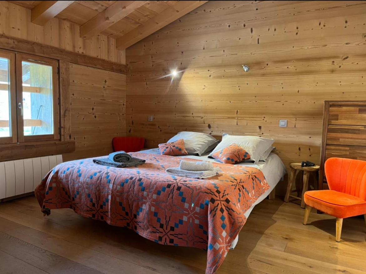Le Chalet Du Cret - 8 Pers, Tout Confort Avec Jacuzzi Notre-Dame-de-Bellecombe Kültér fotó
