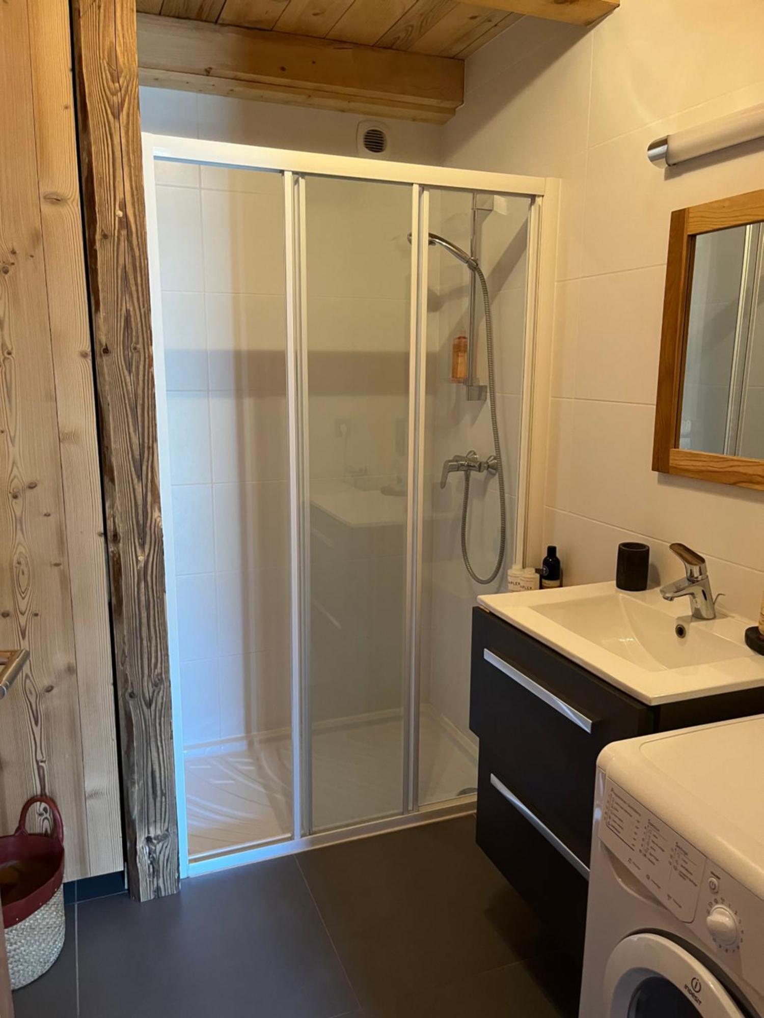Le Chalet Du Cret - 8 Pers, Tout Confort Avec Jacuzzi Notre-Dame-de-Bellecombe Kültér fotó